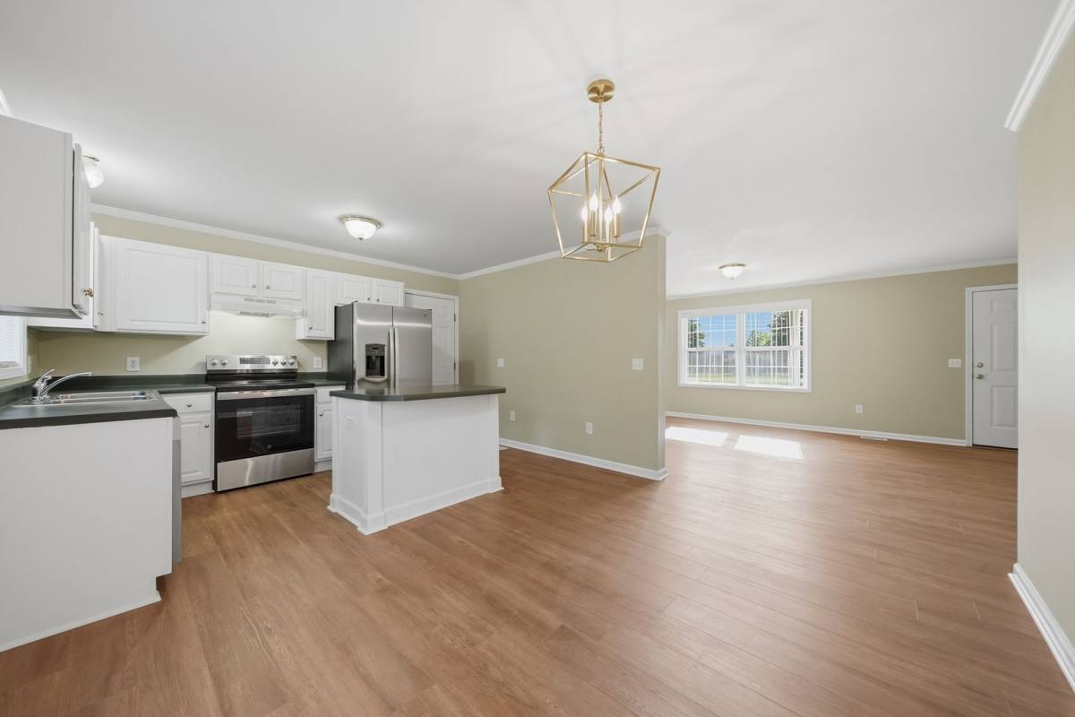 House for rent at 1602 County Home Rd, Conover, NC 28613