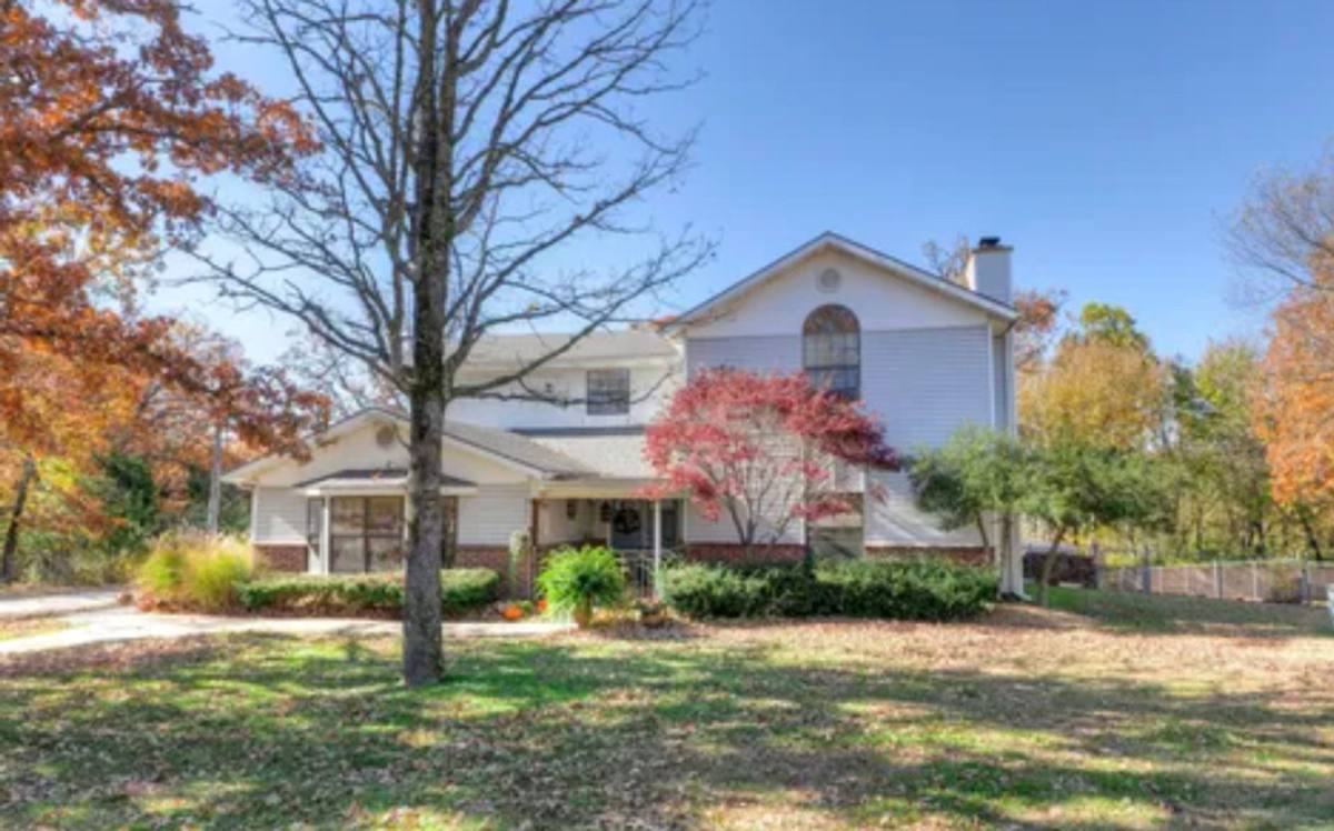 House for rent at 331 E 44th St, Joplin, MO 64804
