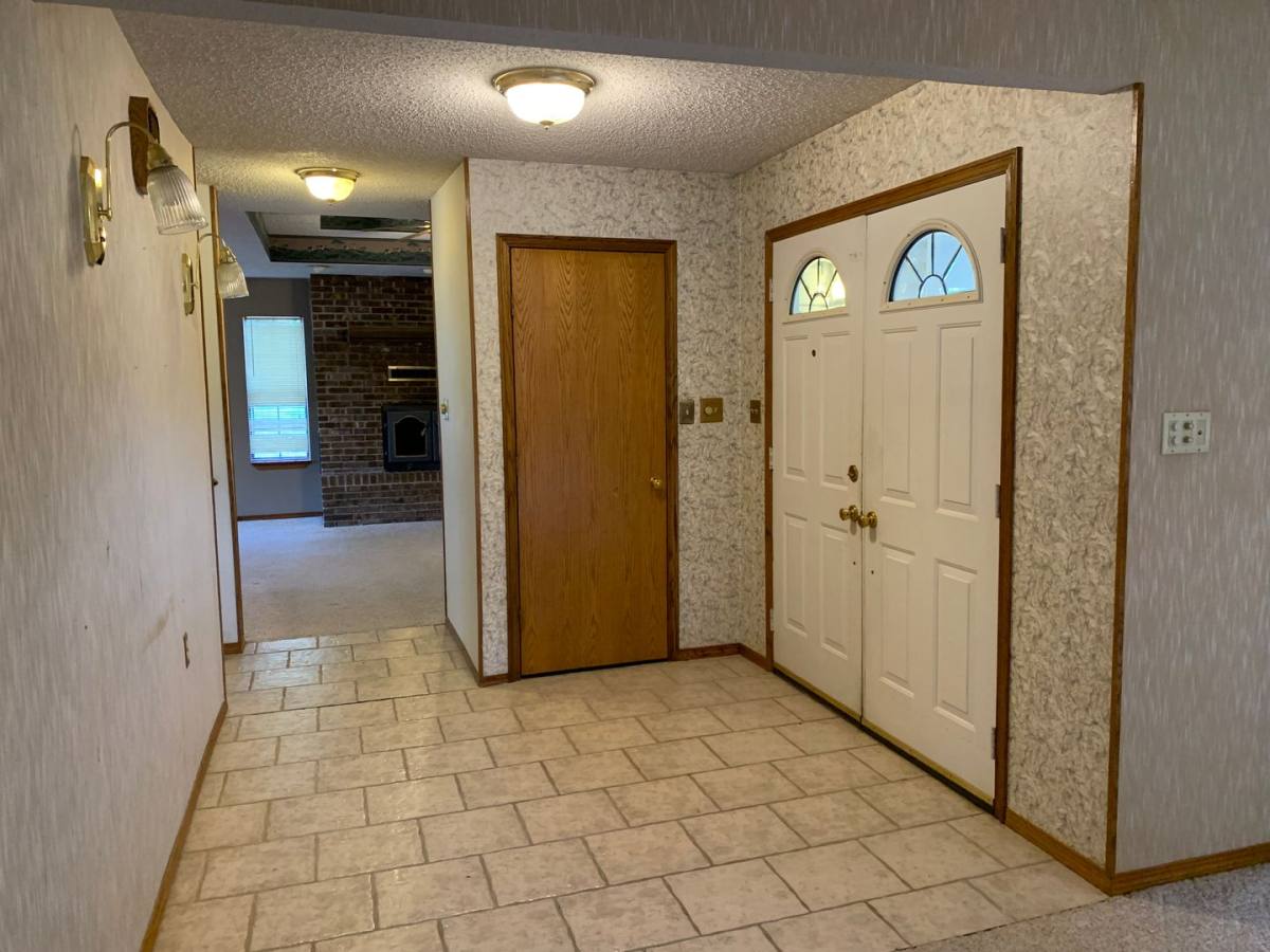House for rent at 331 E 44th St, Joplin, MO 64804
