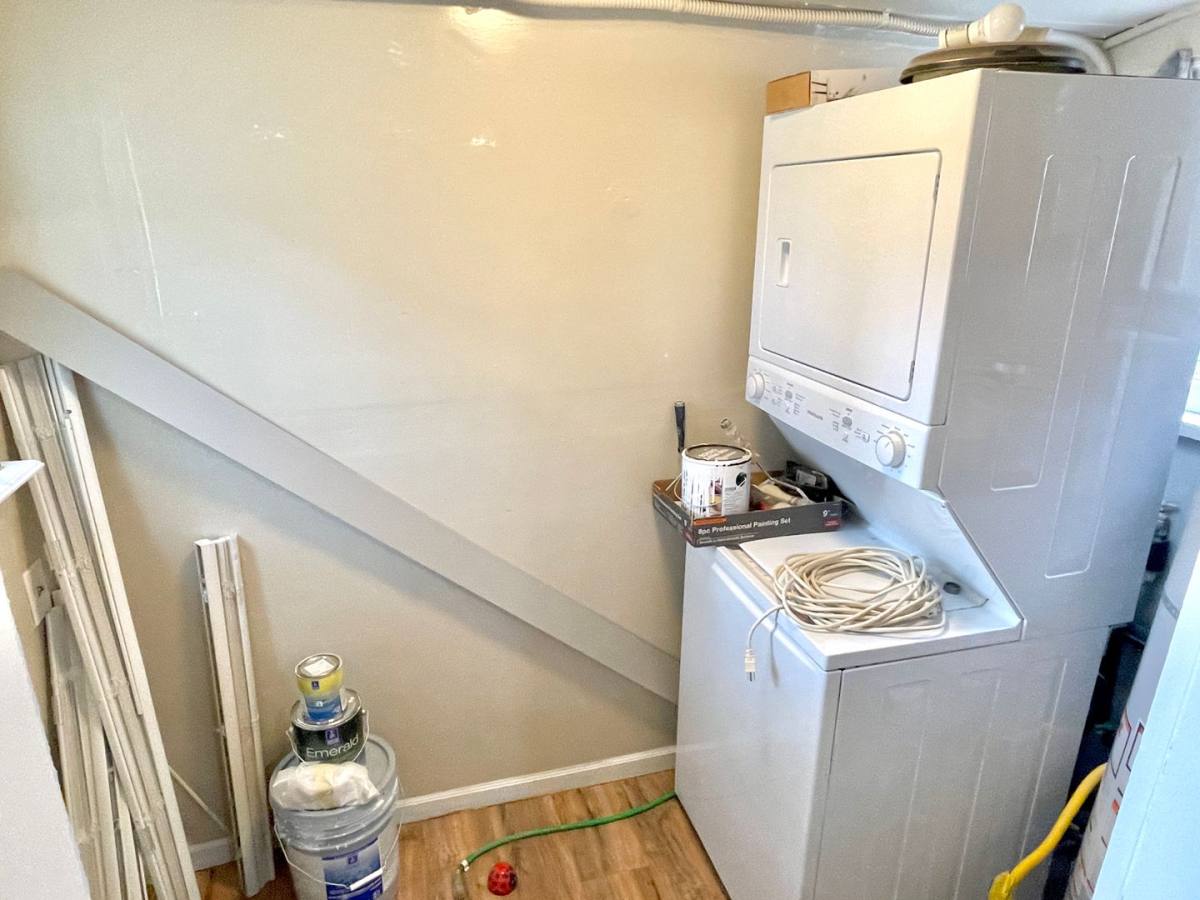 House for rent at 3219 SE 119th Ave, Portland, OR 97266