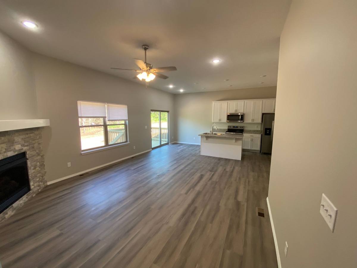 House for rent at 924 S Berry, Willard, MO 65781
