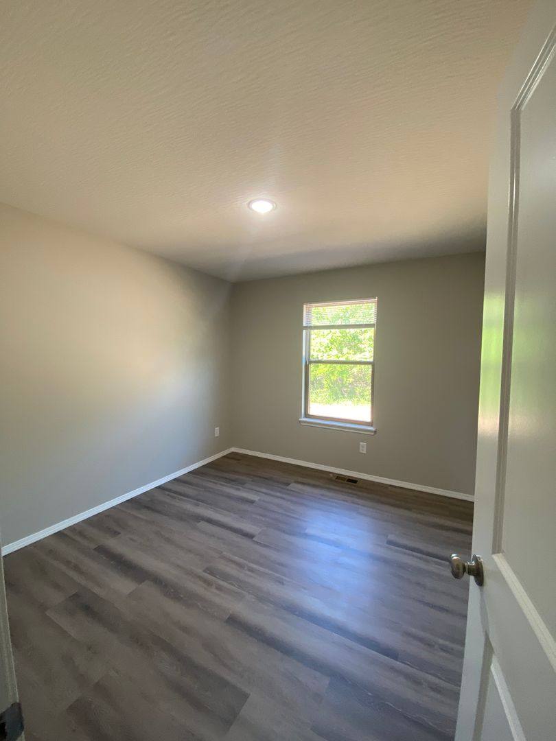 House for rent at 924 S Berry, Willard, MO 65781
