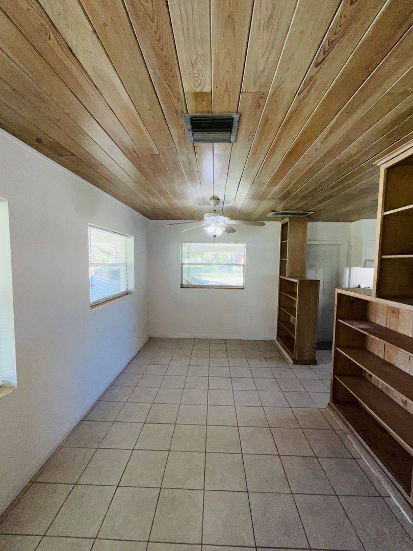 House for rent at 1406 Citrus Ave, Fort Pierce, FL 34950