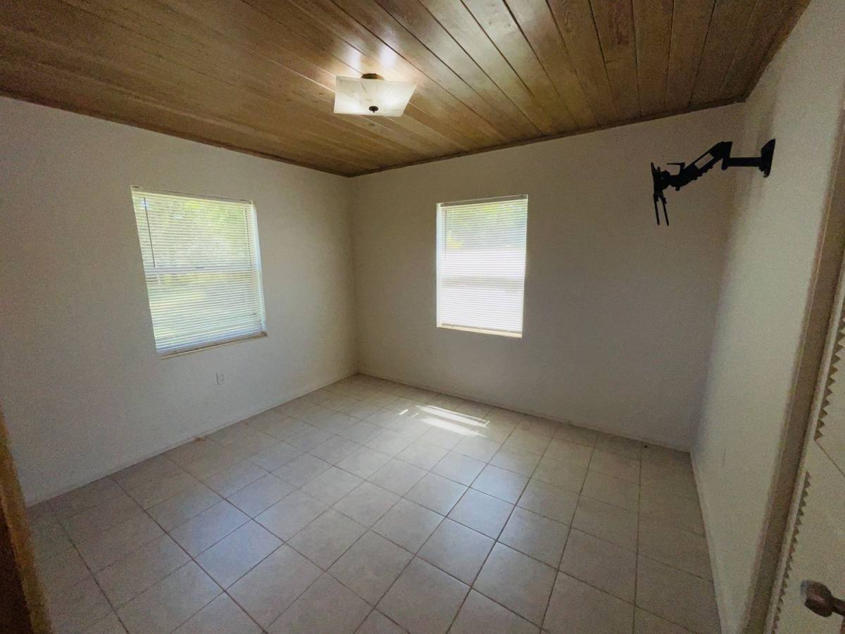 House for rent at 1406 Citrus Ave, Fort Pierce, FL 34950