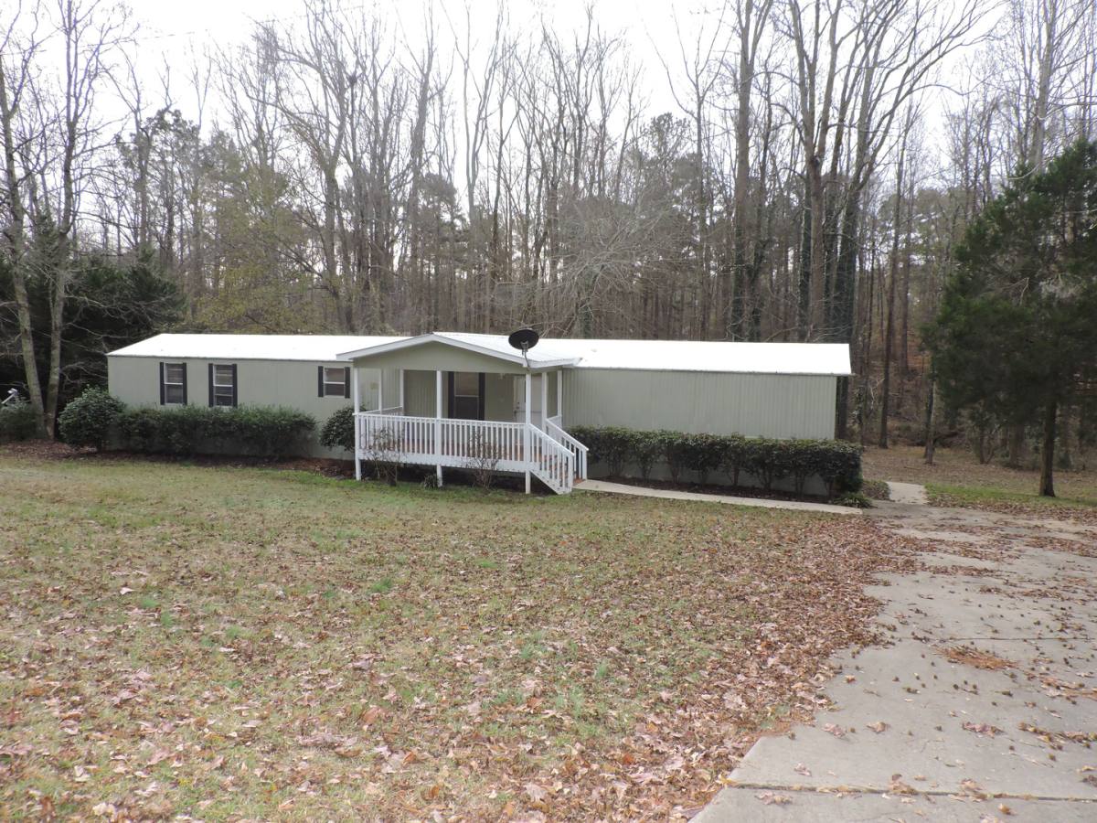 House for rent at 110 Fernwood Dr, Hull, GA 30646