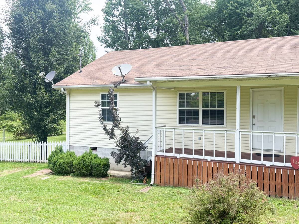 Apartment for rent at 125 W Bangham Rd, Cookeville, TN 38501