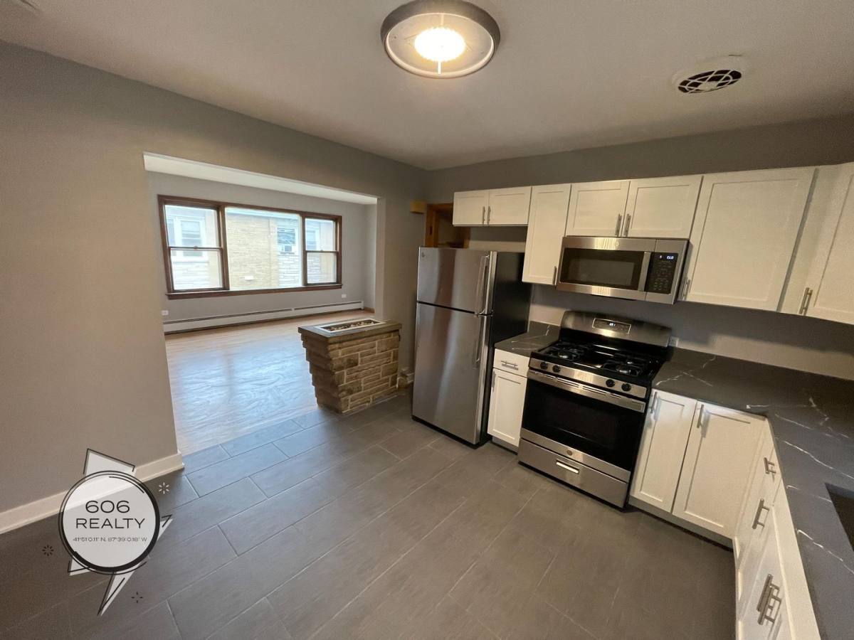 3533 S Harlem Ave, Berwyn, IL 60402 - Apartment for Rent - Image 3