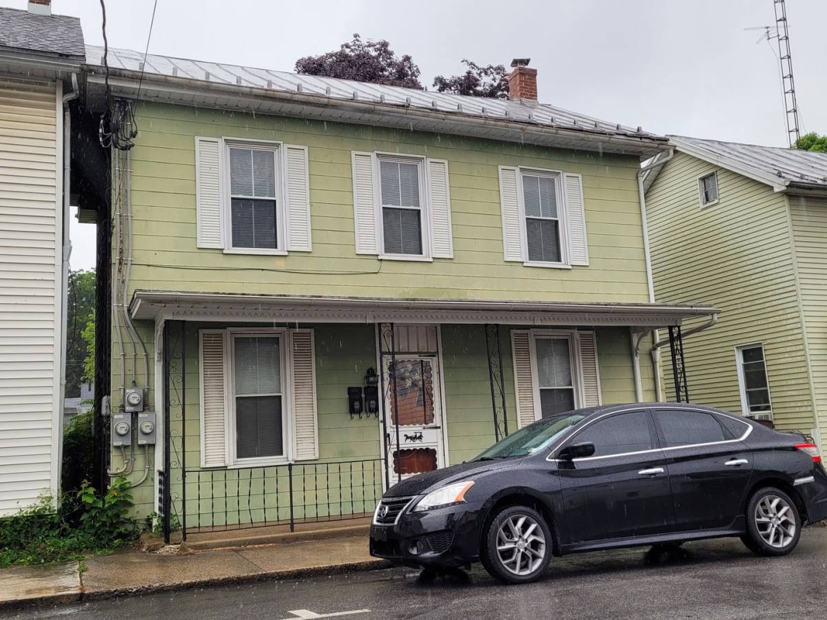 Apartment for rent at 20 S Washington St, Shippensburg, PA 17257