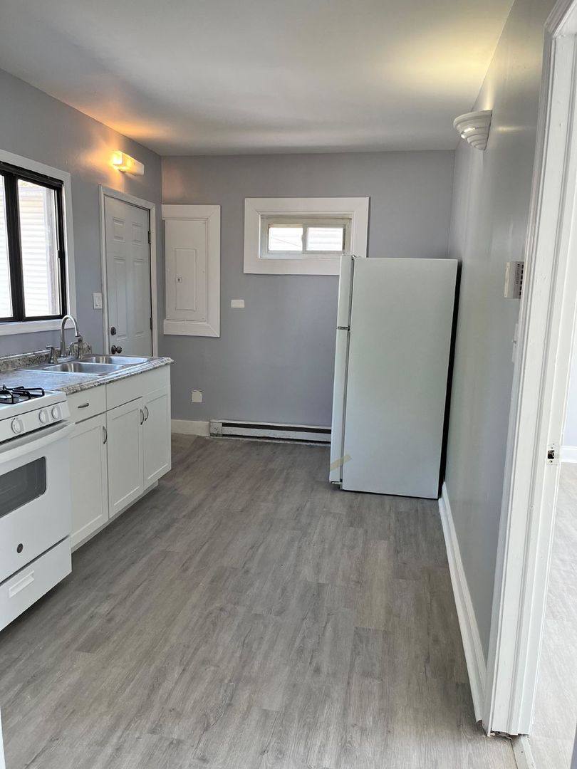 Apartment for rent at 412 N 8th St, Stroudsburg, PA 18360
