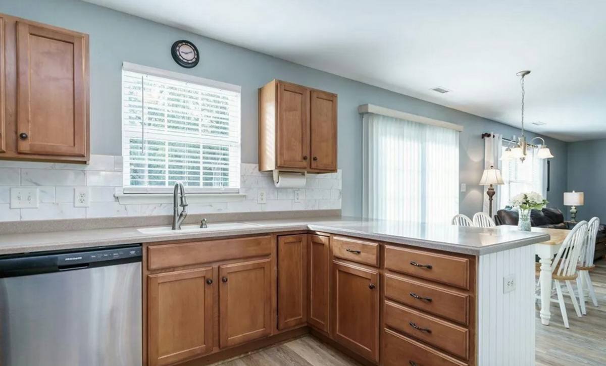 House for rent at 116 Willow Ridge Dr, Sanford, NC 27332