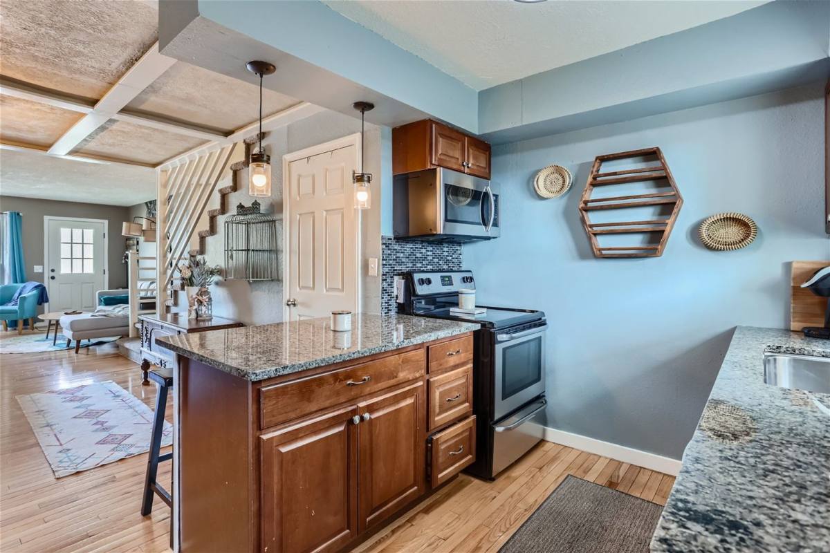 Townhouse for rent at 1811 S Quebec Way, Denver, CO 80231
