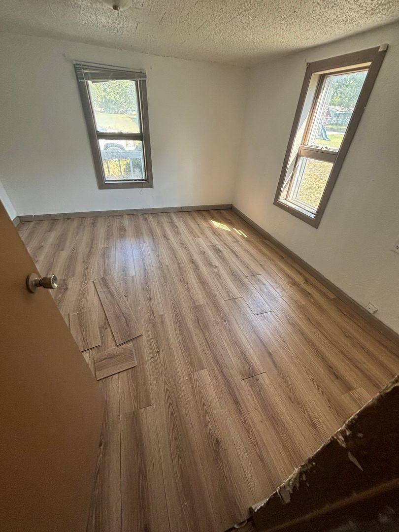 House for rent at 1602 Park St, South Roxana, IL 62087
