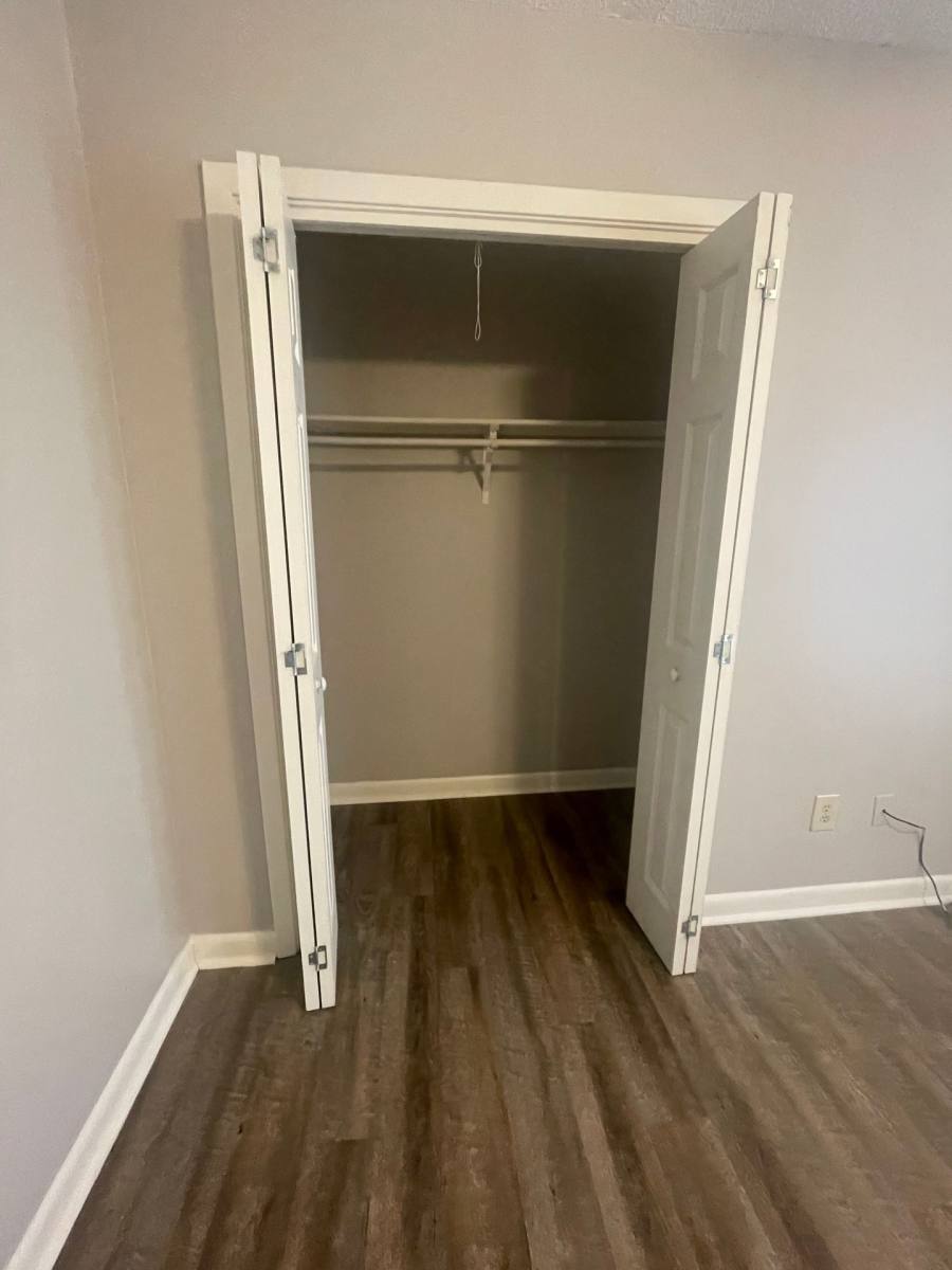 Apartment for rent at 2000 2004 Simmons St, Alexandria, LA 71303
