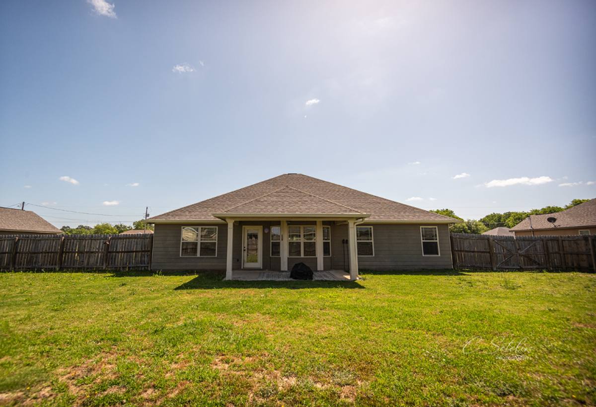 House for rent at 8 Wheatland Court, Fort Mitchell, AL 36856
