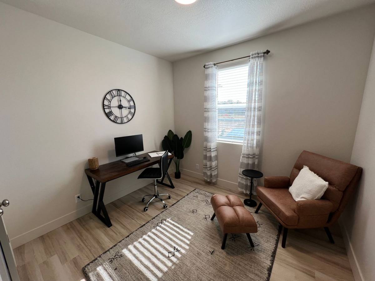 Apartment for rent at 2405 W Hinckley Dr, Ogden, UT 84401
