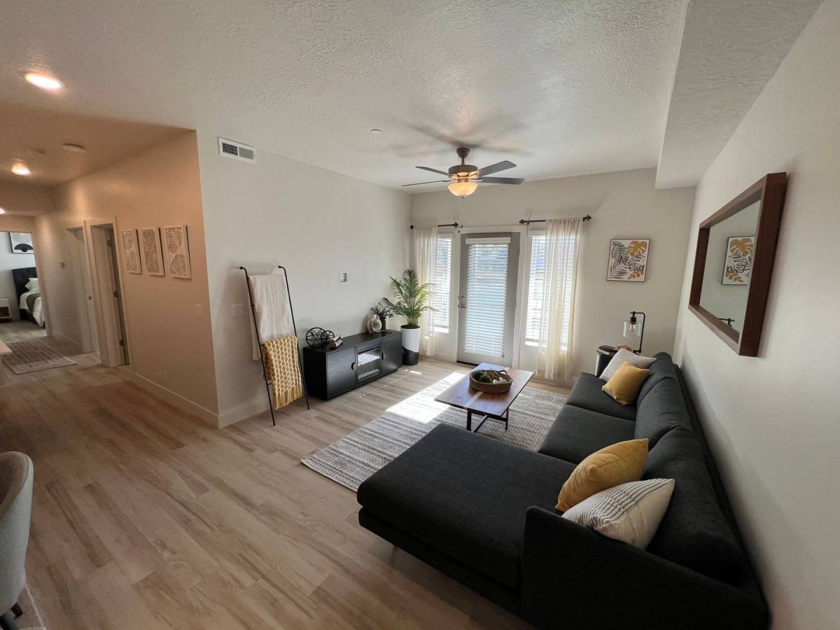 Apartment for rent at 2405 W Hinckley Dr, Ogden, UT 84401