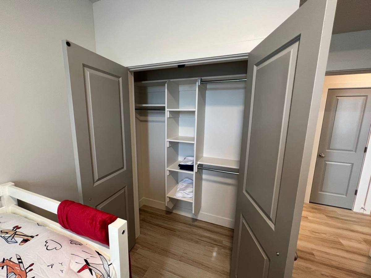 Apartment for rent at 2405 W Hinckley Dr, Ogden, UT 84401