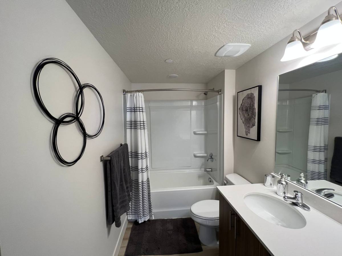 Apartment for rent at 2405 W Hinckley Dr, Ogden, UT 84401