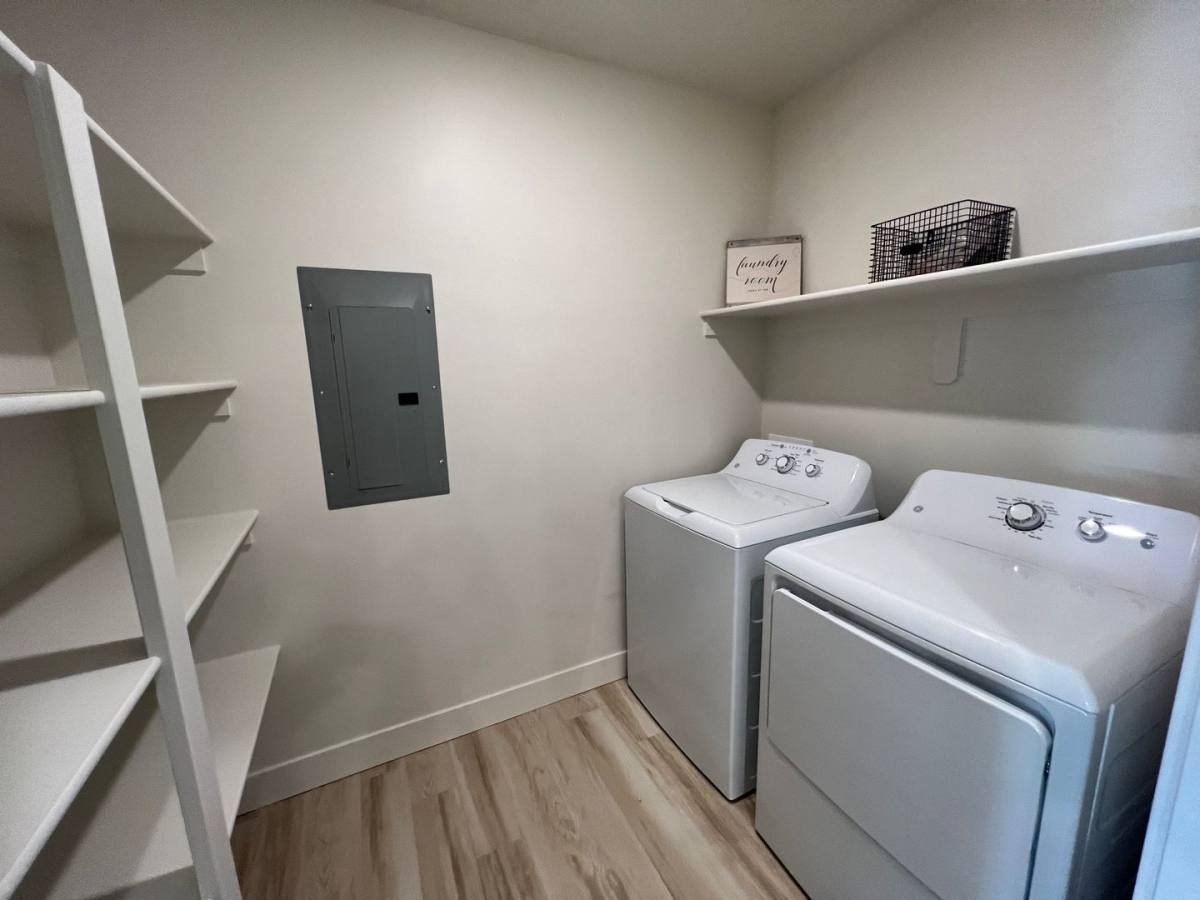 Apartment for rent at 2405 W Hinckley Dr, Ogden, UT 84401