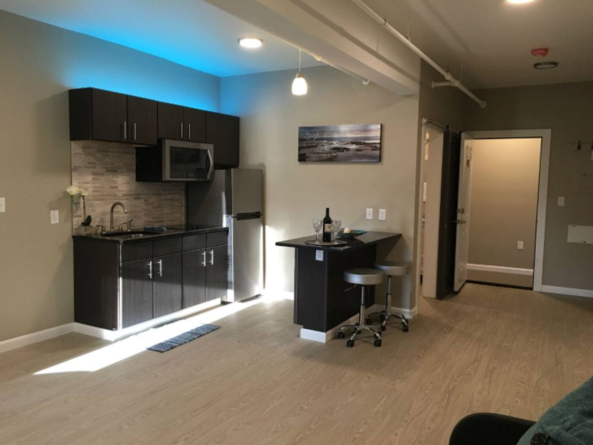 Apartment for rent at 235 Hanover St, Manchester, NH 03104