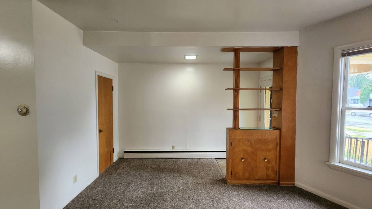 Apartment for rent at 309-323 S 4th St W, Missoula, MT 59801