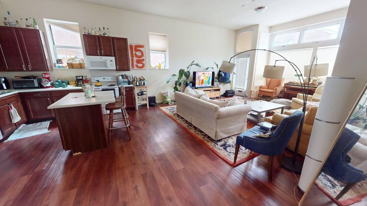 Apartment for rent at 1515 S 39th St, Saint Louis, MO 63110