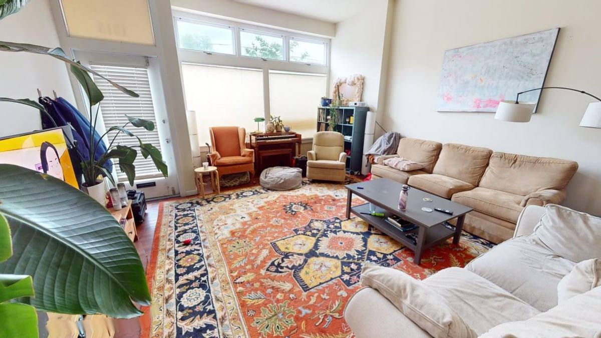 Apartment for rent at 1515 S 39th St, Saint Louis, MO 63110