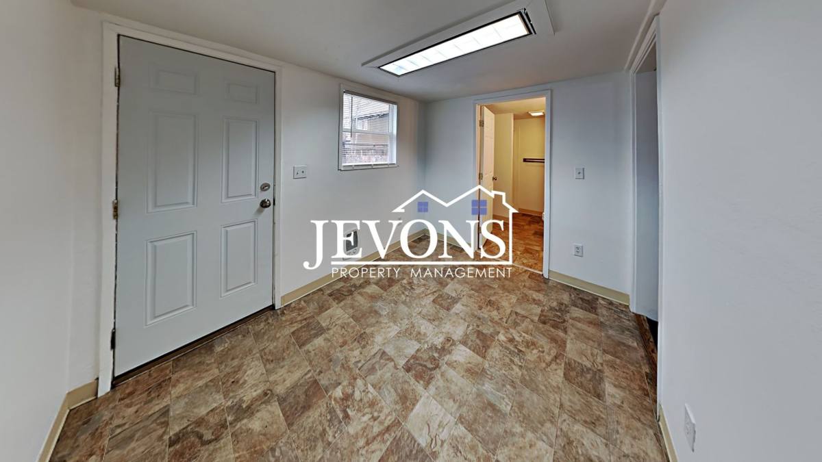 House for rent at 1509 Swan Ave, Yakima, WA 98902