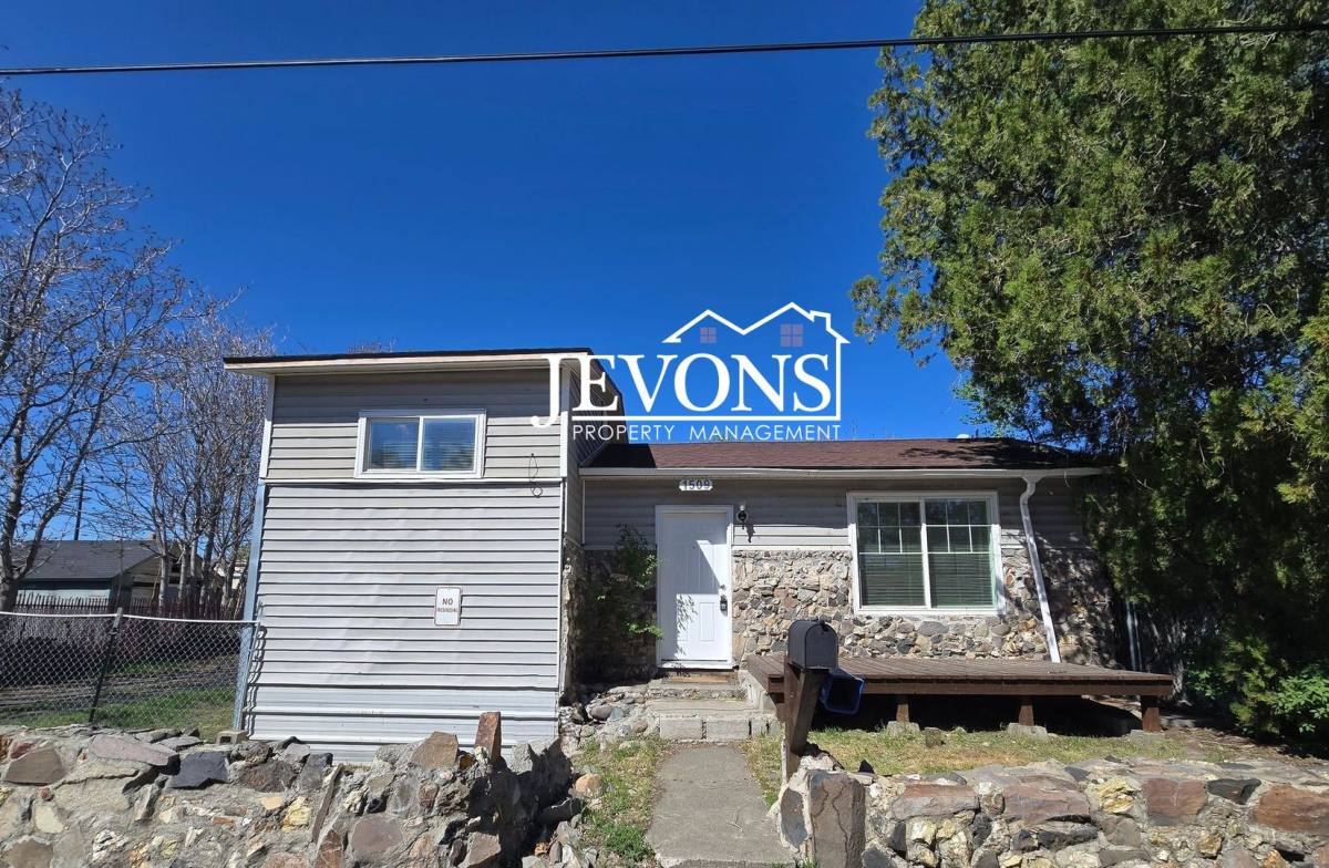 House for rent at 1509 Swan Ave, Yakima, WA 98902