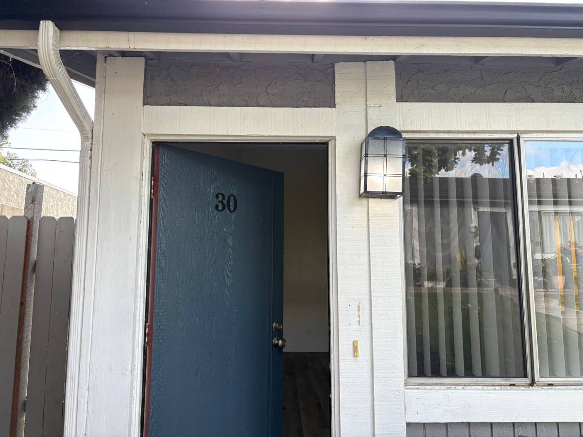 Apartment for rent at 625 S Webster Ave, Anaheim, CA 92804