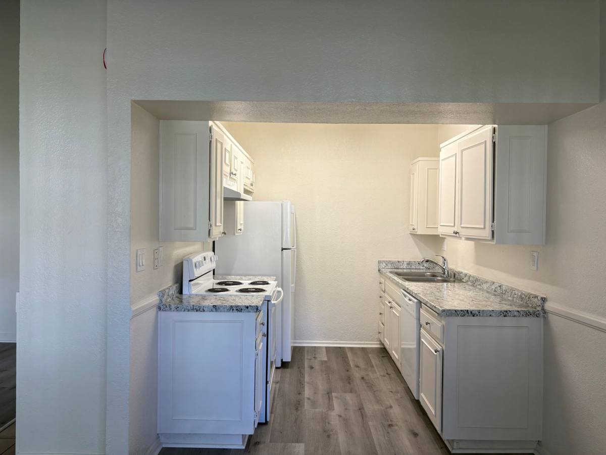 Apartment for rent at 625 S Webster Ave, Anaheim, CA 92804