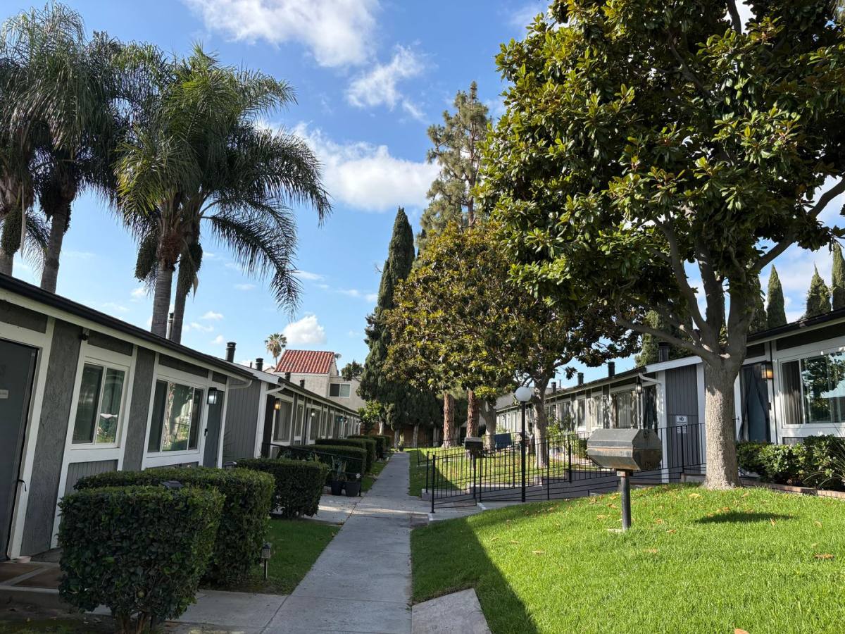 Apartment for rent at 625 S Webster Ave, Anaheim, CA 92804