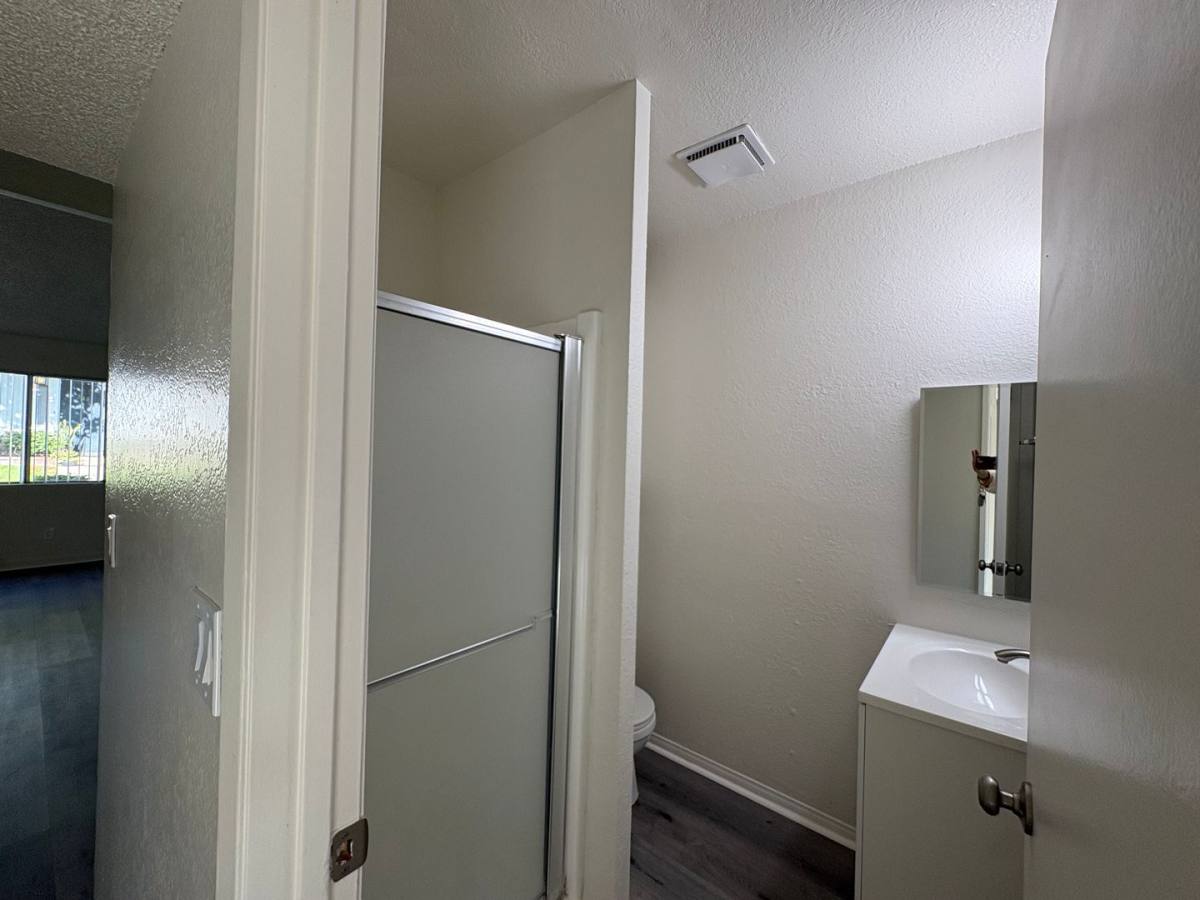 Apartment for rent at 625 S Webster Ave, Anaheim, CA 92804