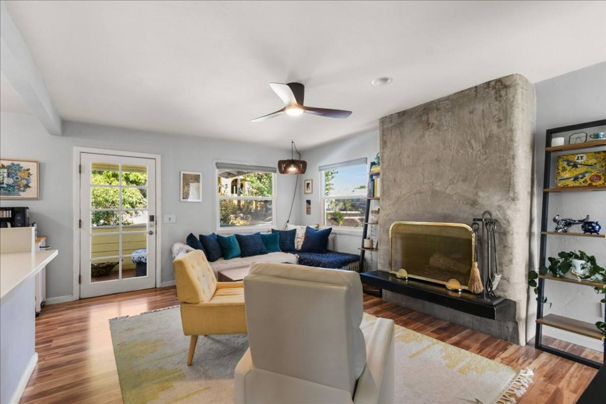 House for rent at 1624 Edgemont St, San Diego, CA 92102