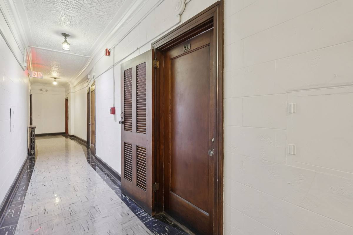 Apartment for rent at 4600 Bayard St, Pittsburgh, PA 15213