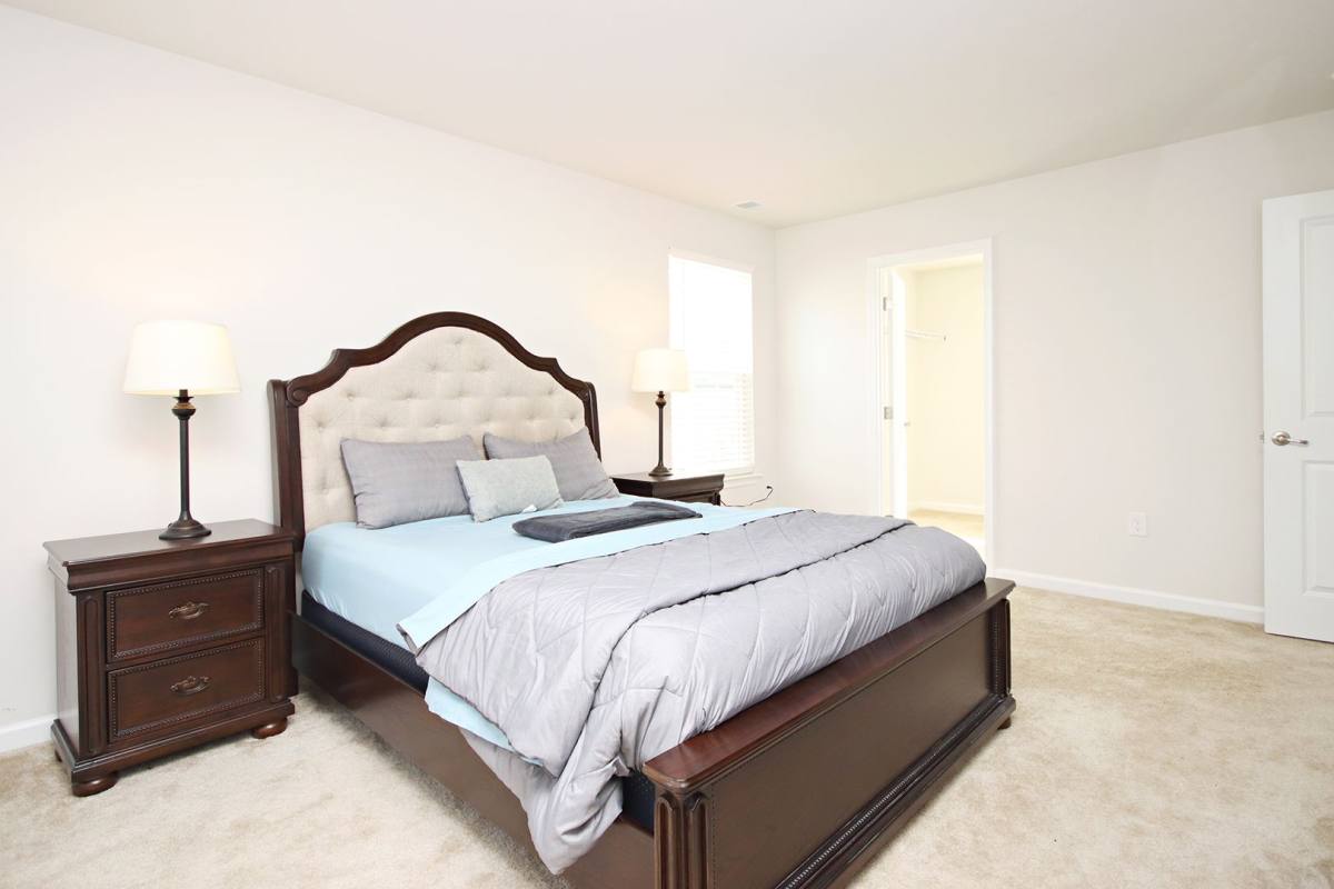 House for rent at 4393 Sunset Dr, Charlottesville, VA 22911