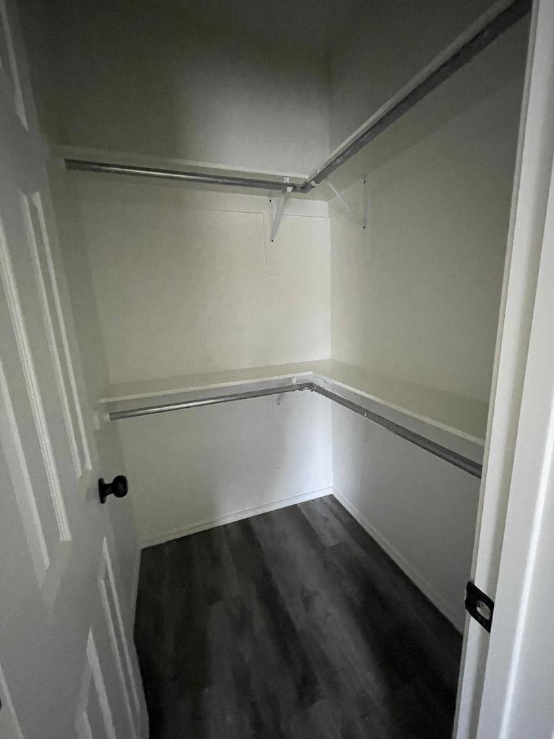 Apartment for rent at 265 & 267 Chisholm Trail, Paris, TX 75462