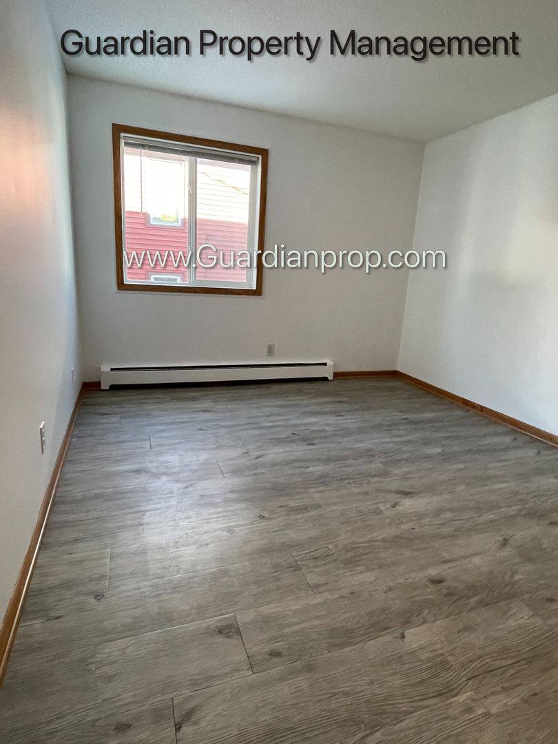 Apartment for rent at 735 Tyler St NE, Minneapolis, MN 55413