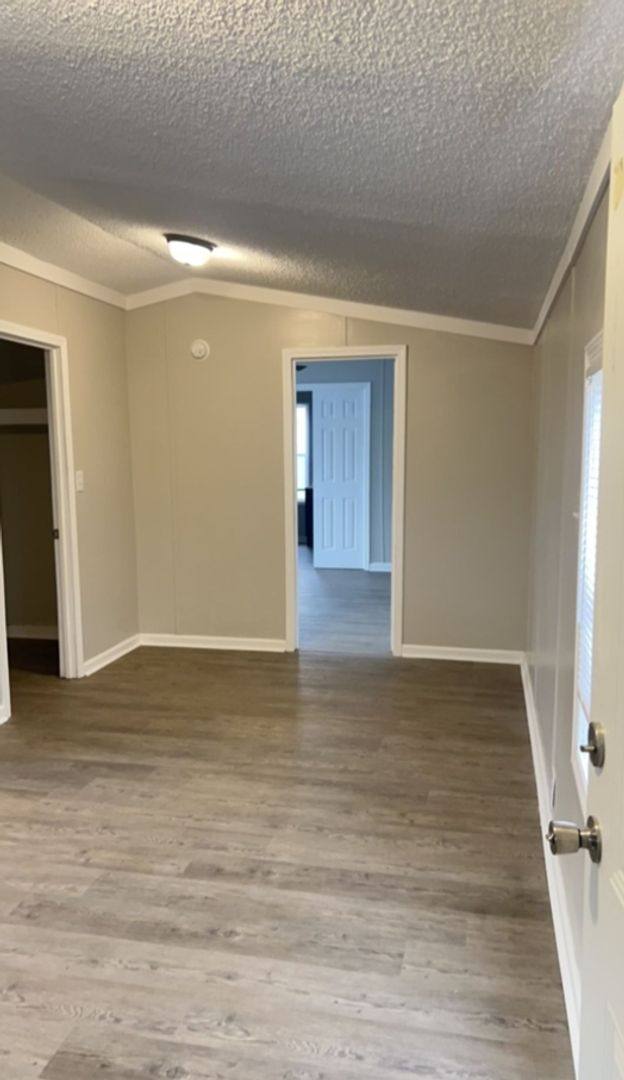 House for rent at 108B Lindsey Ave, Lyons, GA 30436