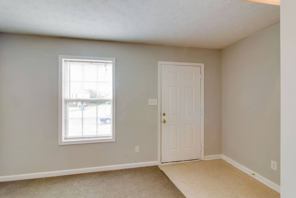 Apartment for rent at 821 Oak Arbor Court, Clarksville, TN 37040