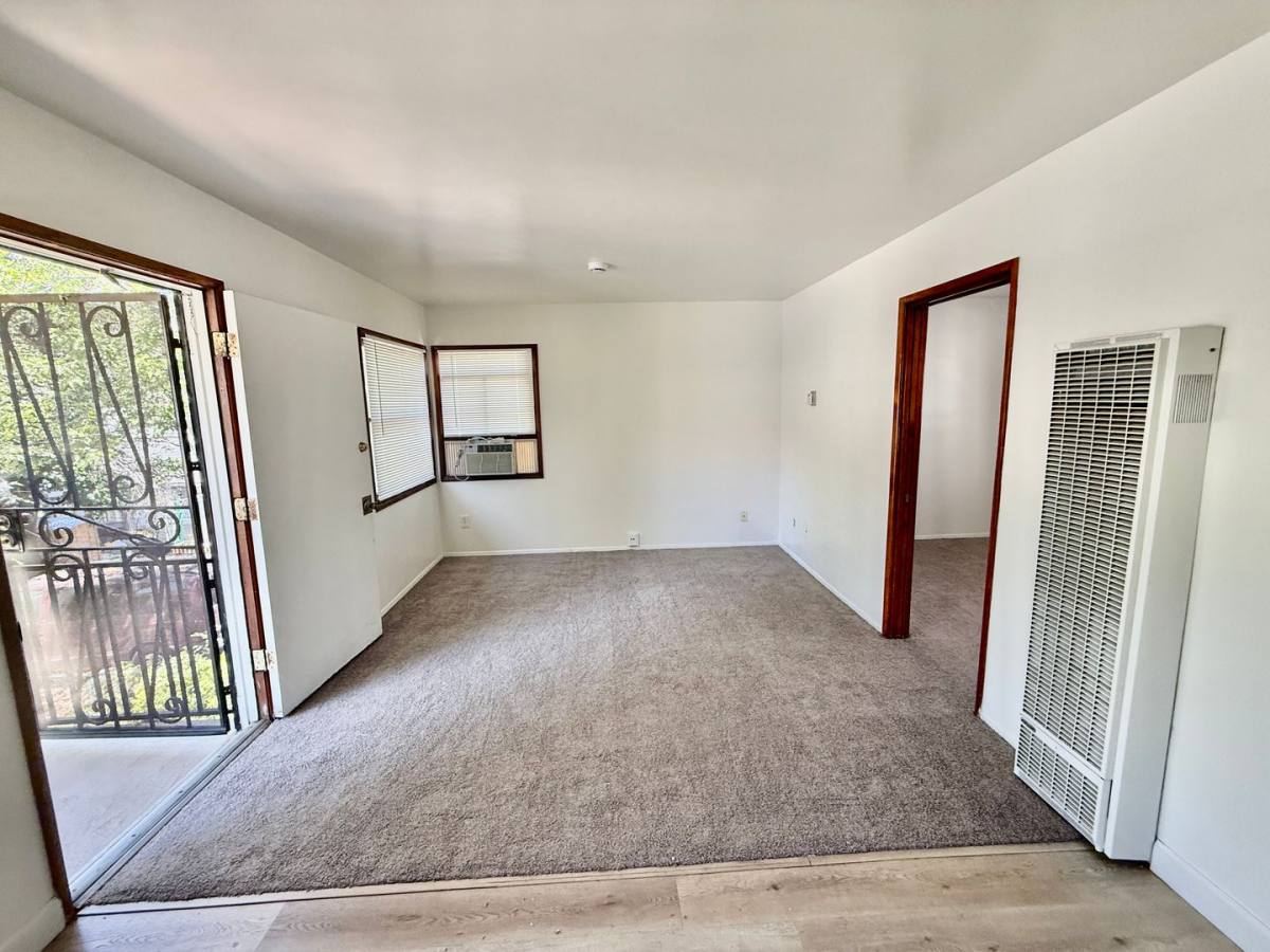 House for rent at 1023C S Victoria Ave, Corona, CA 92879