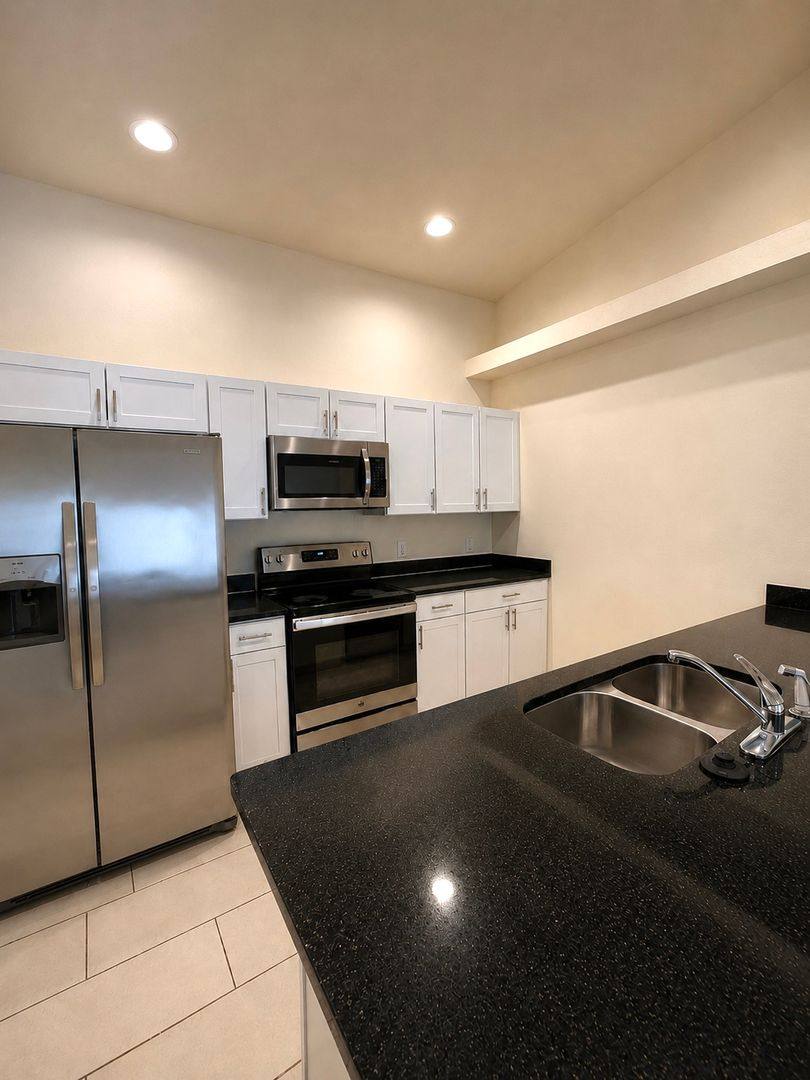 Townhouse for rent at 943 Skyline Blvd, Cape Coral, FL 33991