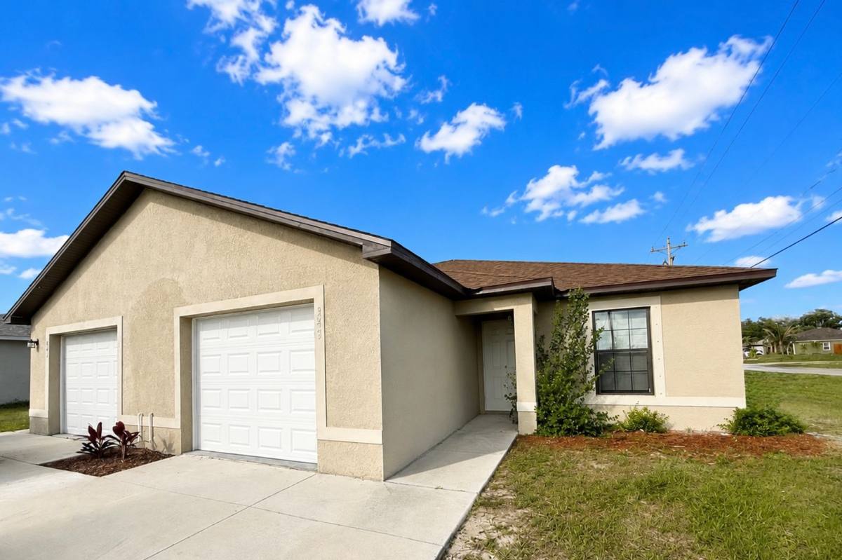 Townhouse for rent at 943 Skyline Blvd, Cape Coral, FL 33991