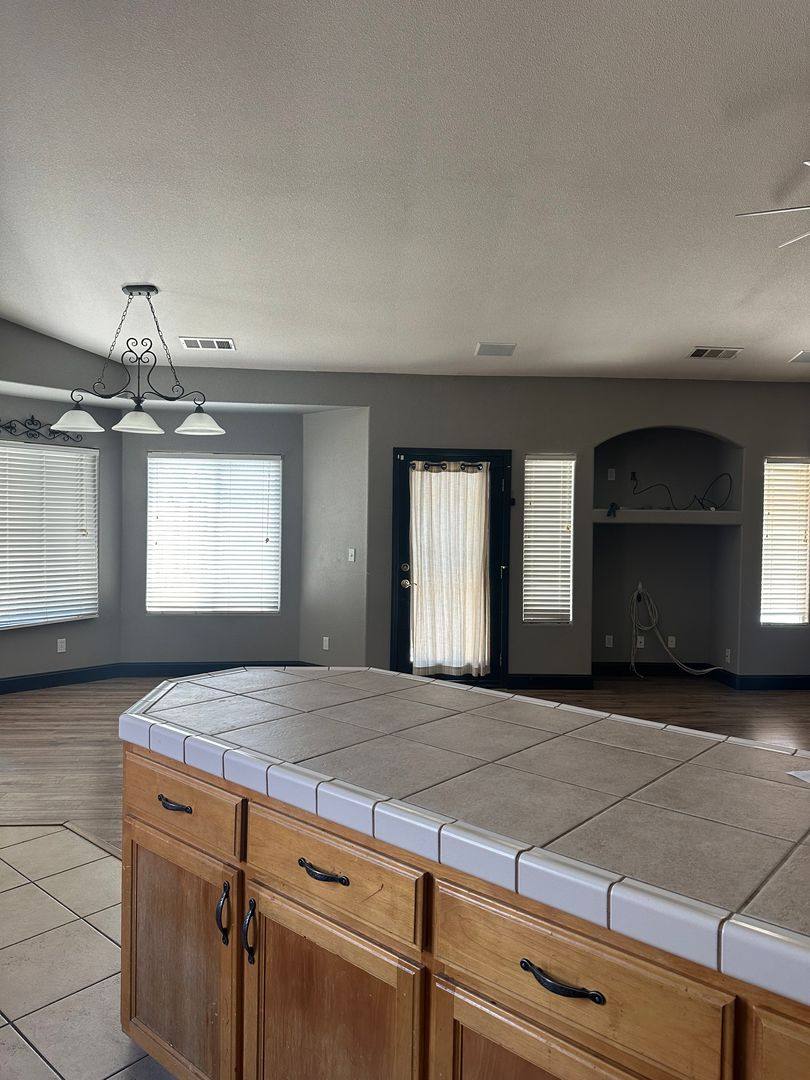 House for rent at 2526 S Jensen St, Visalia, CA 93292