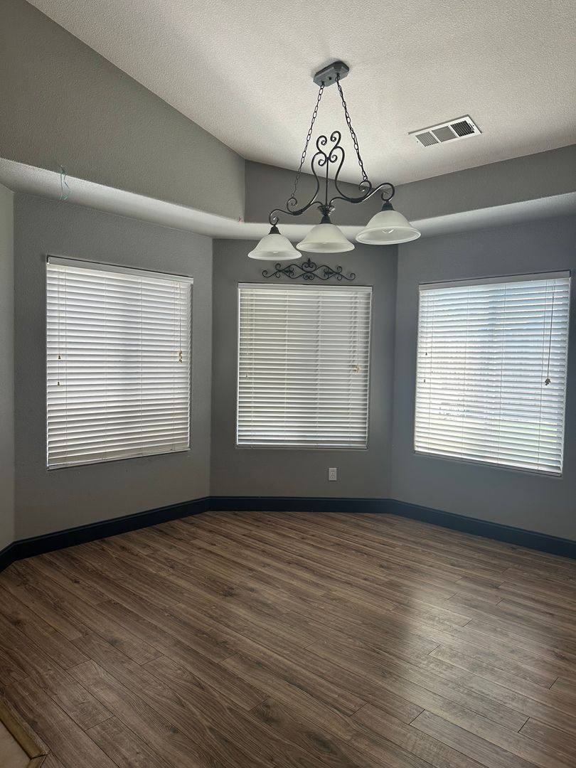 House for rent at 2526 S Jensen St, Visalia, CA 93292