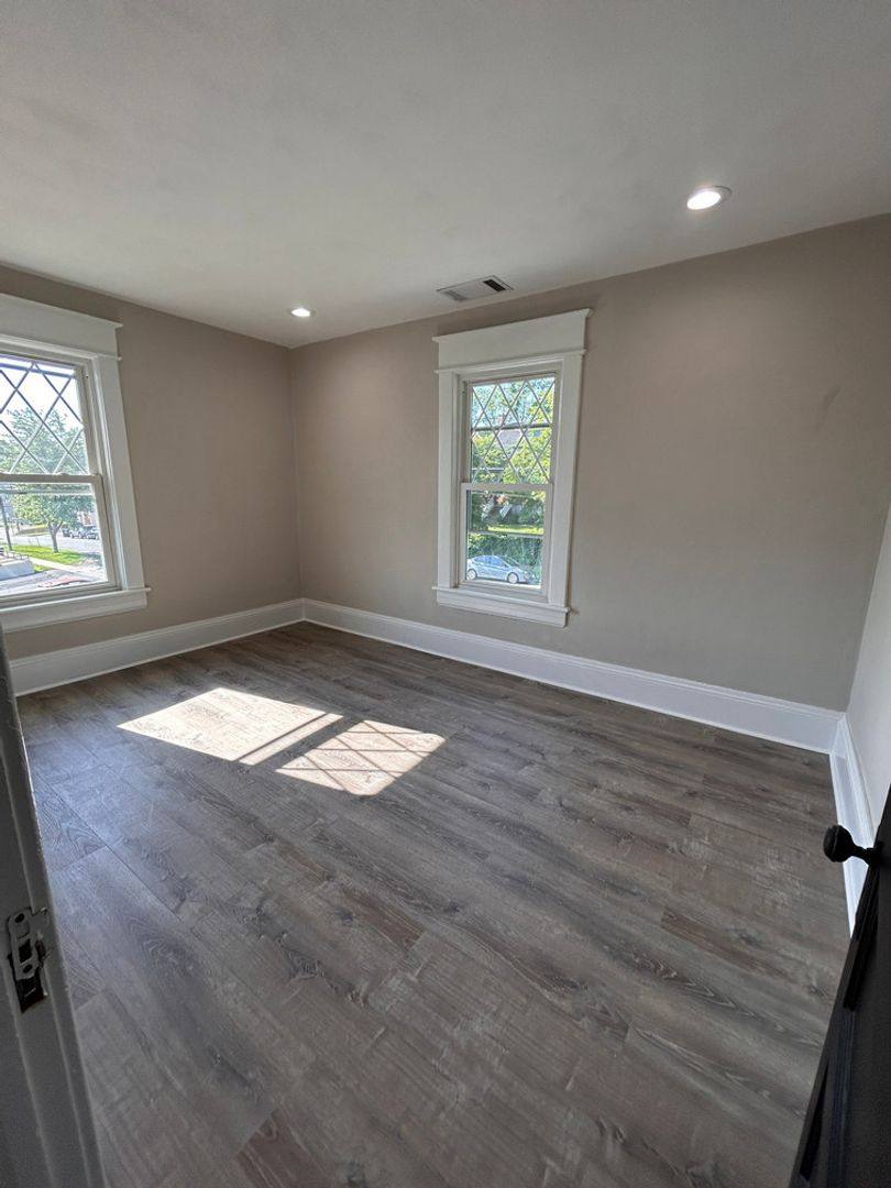Apartment for rent at 2031 Westover Ave SW, Roanoke, VA 24015