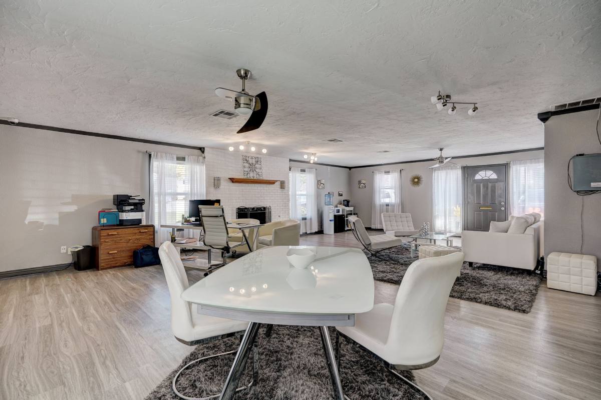 Apartment for rent at 1616 E Alameda St, Norman, OK 73071