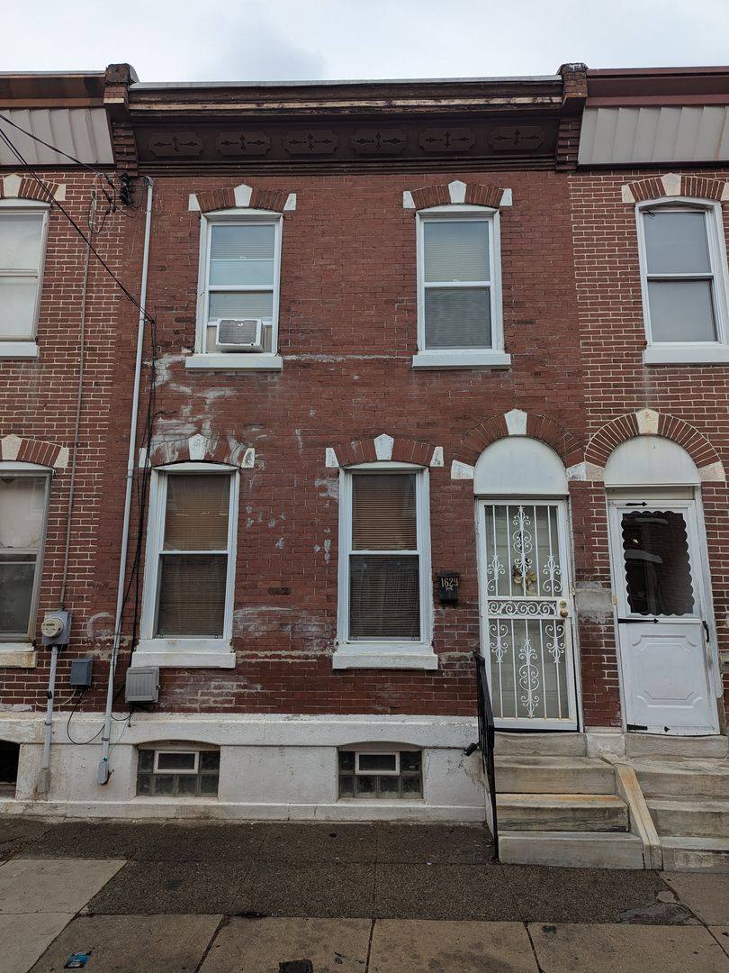 House for rent at 1629 W Juniata St, Philadelphia, PA 19140