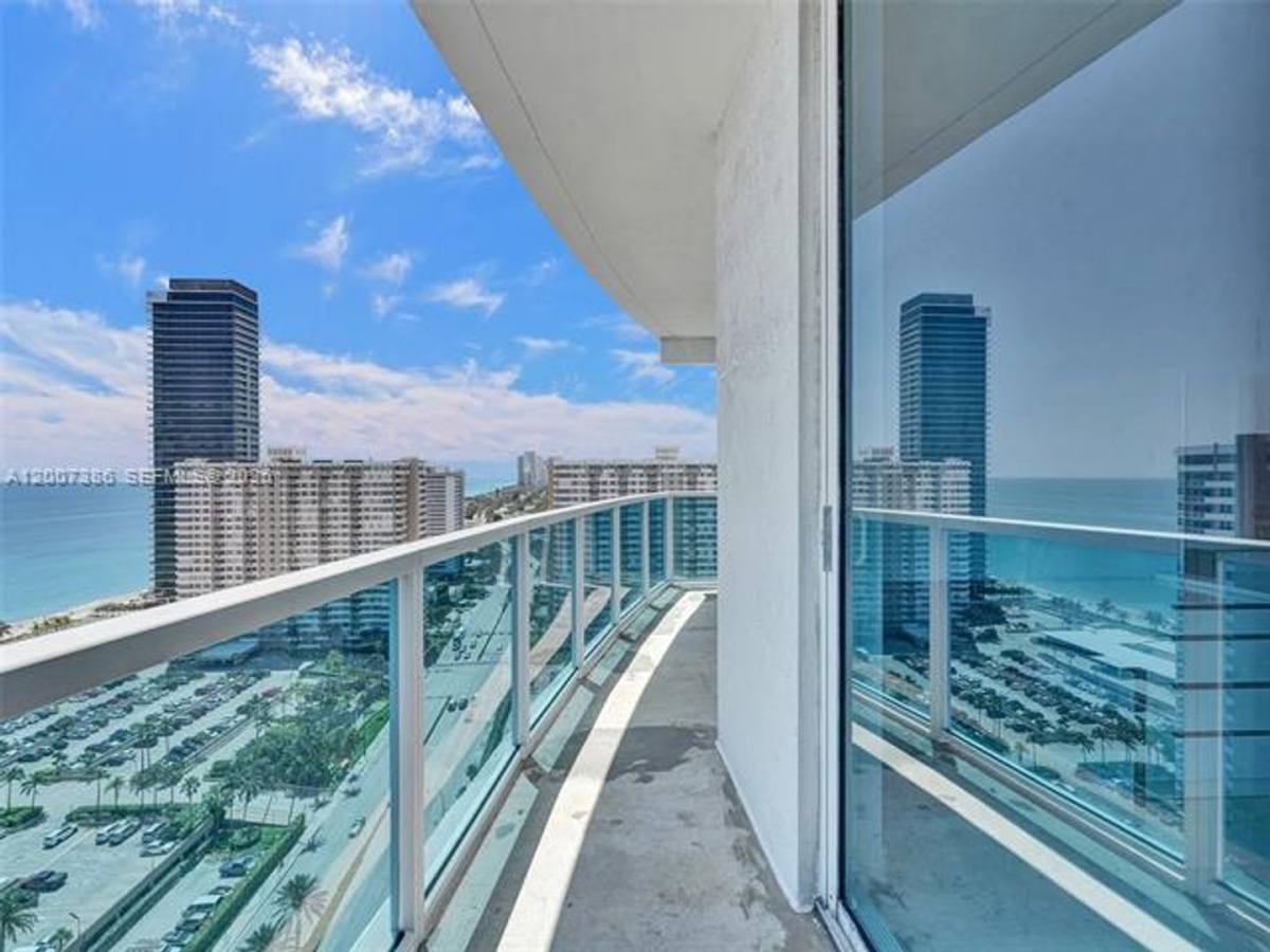 Apartment for rent at 1945 S Ocean Dr, Hallandale, FL 33009