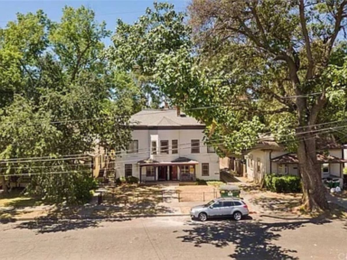 Apartment for rent at 728 - 734 W, Chico, CA 95928